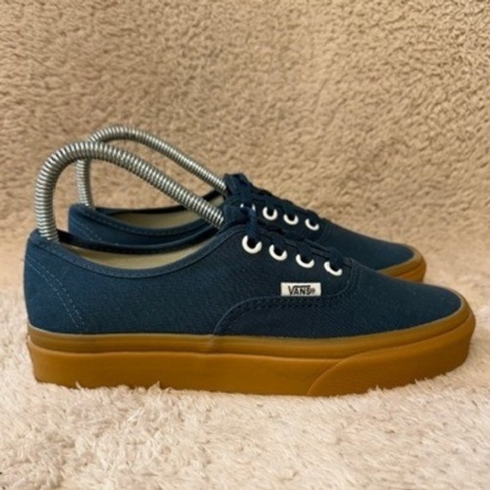 Vans Authentic Navy Blue Gum Sole Canvas Low Top Shoes Sneakers Womens 6.5